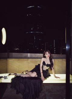 Bunnie - escort in Singapore Photo 17 of 29