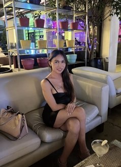 Jenny - Acompañantes transexual in Cebu City Photo 1 of 7