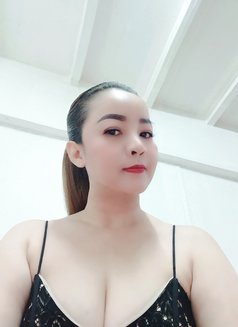 Jenny in Bkk - puta in Bangkok Photo 7 of 7