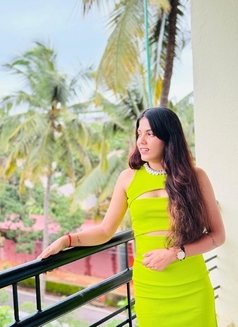 Jenny - escort in Bangalore Photo 8 of 13