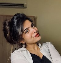 Jenny - escort in Coimbatore Photo 1 of 6