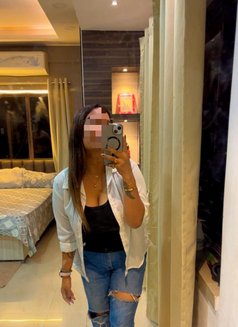 Jenny - puta in Kolkata Photo 1 of 4