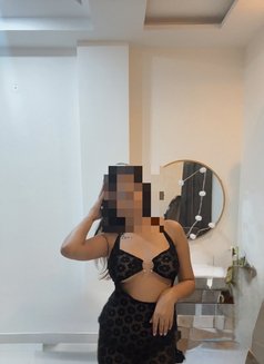 Jenny - escort in New Delhi Photo 1 of 4