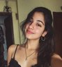 Jenny - escort in Noida Photo 3 of 6