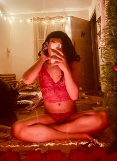 Jenny - Transsexual escort in Bangalore Photo 7 of 13