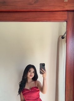 Jenny - escort in Bali Photo 1 of 4
