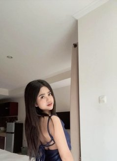 Jenny - escort in Bali Photo 4 of 4