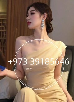 Jenny - escort in Riyadh Photo 2 of 5