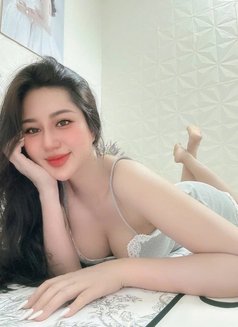 Jenny massage full service - masseuse in Mumbai Photo 3 of 6