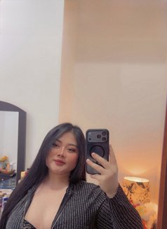 Jenny Massage therapist professional - puta in Muscat Photo 11 of 15