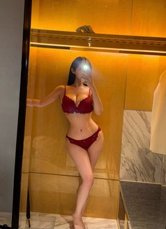 Jenny 🦋 New Dubai 🦋 Full Service 🦋 - puta in Dubai Photo 13 of 16
