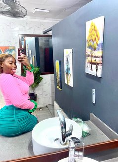 Jenny - puta in Abuja Photo 4 of 6