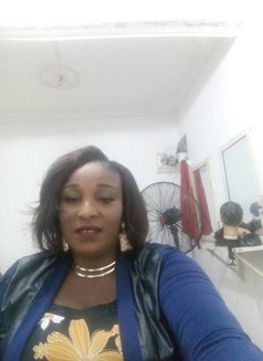 Jenny - puta in Lagos, Nigeria Photo 3 of 3