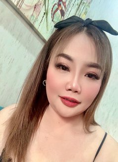 Jenny Professionall Massage - puta in Al Manama Photo 1 of 8