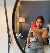 Jenny - escort in Dakar