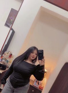 Jenny Strong massage & Treat your body - escort in Muscat Photo 2 of 16