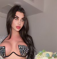 Jenny - Transsexual escort in Vancouver