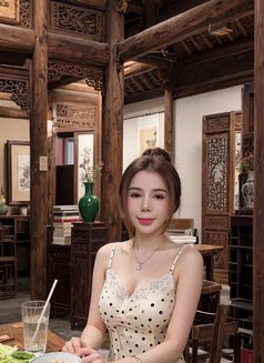 Jenny - puta in Bangkok Photo 6 of 9