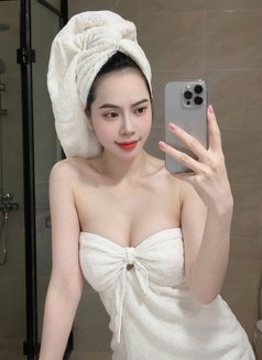 Jenny - escort in Bangkok Photo 5 of 5