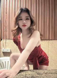 Jenny - escort in Gurgaon Photo 3 of 3