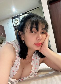 Jenny - escort in Gurgaon Photo 7 of 12