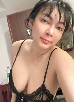 Jenny - escort in Gurgaon Photo 11 of 12