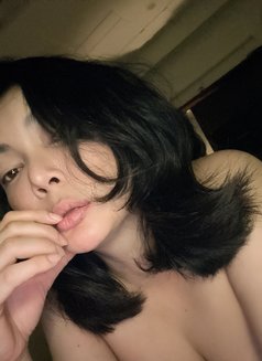 Jenny - escort in Gurgaon Photo 14 of 15