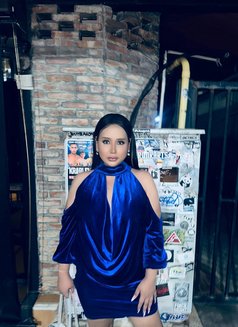 Jenny - adult performer in Krabi Photo 4 of 4