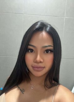 Jenny - puta in Phuket Photo 1 of 12