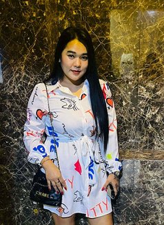 Jenny - escort in Riyadh Photo 2 of 8