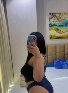 Jenny thai lady massage - puta in Al Juffair Photo 9 of 12
