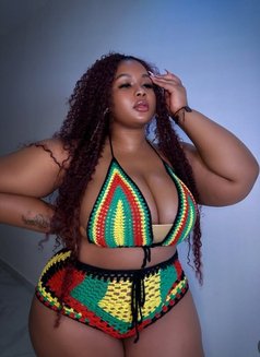 Jenny - puta in Erbil Photo 2 of 6