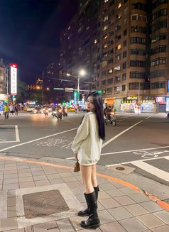 Jenny V vip premium πΉπ - Transsexual escort in Taipei Photo 20 of 23