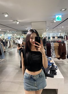 Jenny V vip premium πΉπ - Transsexual escort in Taipei Photo 22 of 23