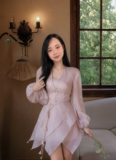 Jenny - escort in Ho Chi Minh City Photo 2 of 10