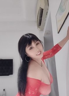 Jenny Vip Service - escort in Singapore Photo 6 of 10