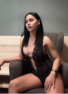Jenny789 - Transsexual escort in Bangkok Photo 4 of 6