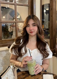 Jeny - puta in Bali Photo 5 of 7