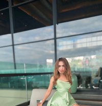 La Bomba - Acompañantes transexual in Bali