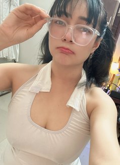 Jeny Thai - escort in Gurgaon Photo 12 of 16