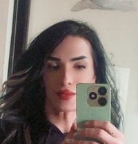 Jenyy - Transsexual escort in Beirut