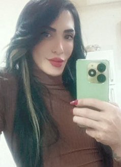 Jenyy - Transsexual escort in Beirut Photo 6 of 6
