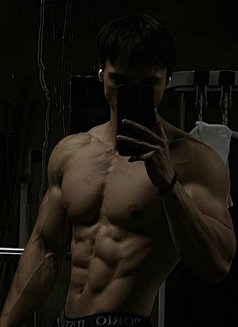Jeremy French REAL PHOTOS ! - Male escort in Shenzhen Photo 1 of 7