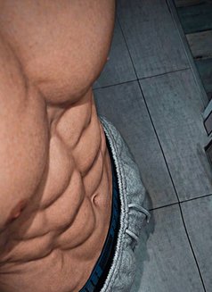 Jeremy French REAL PHOTOS ! - Male escort in Shenzhen Photo 2 of 7