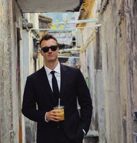 Jeremy French REAL PHOTOS ! - Male escort in Shenzhen