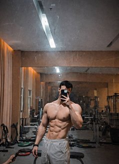 Jeremy French REAL PHOTOS ! - Male escort in Shenzhen Photo 5 of 7