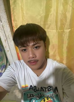Jerico - Male escort in Manila Photo 1 of 11