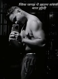 Jerry - Male escort in Indore Photo 4 of 4