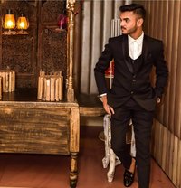 Jerry Cash pay - Male escort in Indore