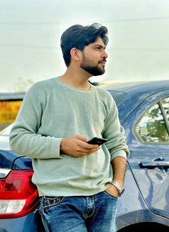 Jerry - Male escort in New Delhi Photo 2 of 2